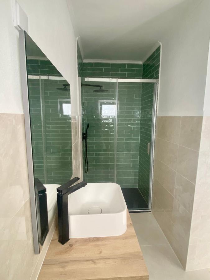 Pine & Apple Sintra Beach House 科拉雷斯 外观 照片