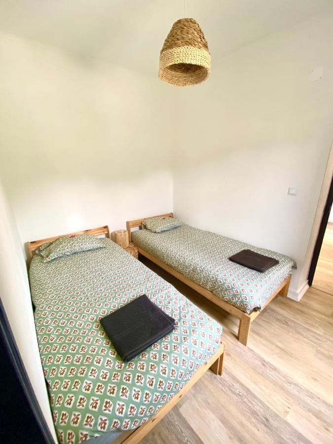 Pine & Apple Sintra Beach House 科拉雷斯 外观 照片